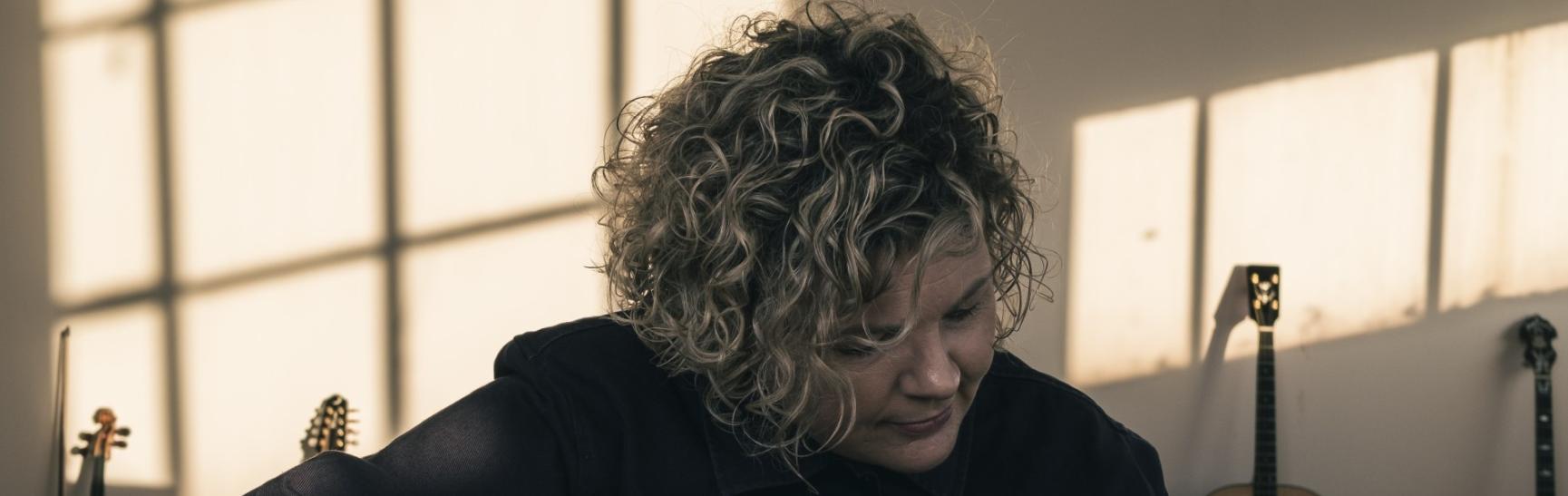 Aaa Anna Massie Playing Colour
