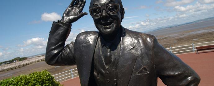 Eric Morecambe Statue, Morecambe