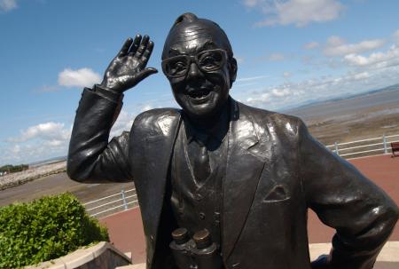 Eric Morecambe Statue, Morecambe