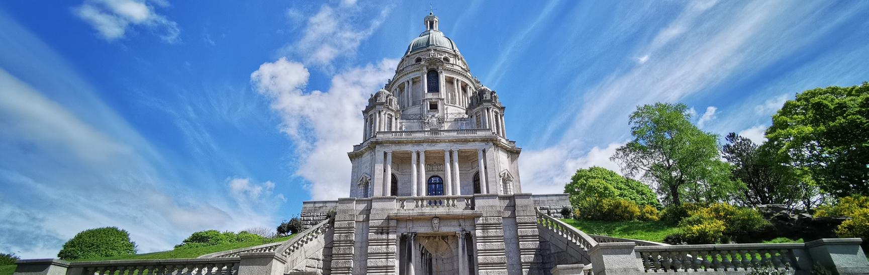 Sunny Days at Williamson Park