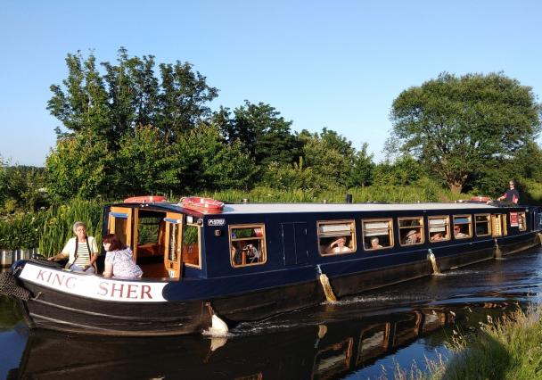 Kingfisher Canal Cruises2