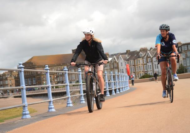 Stone Jetty And Prom 1 Darren Andrews 1718638593