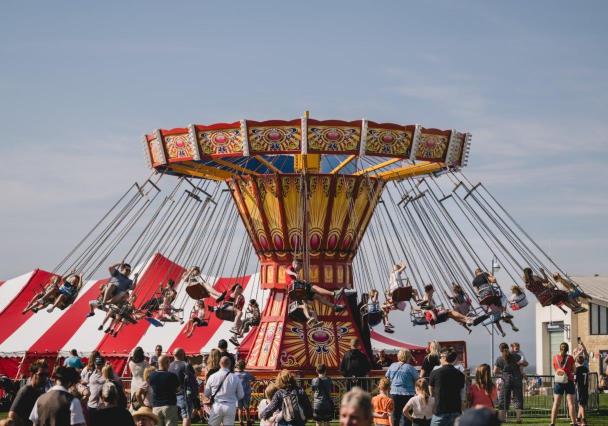 All The Fun Of The Vintage Fairground At Vintage By The Sea Curated By Deco Publique Photo By Robin Zahler