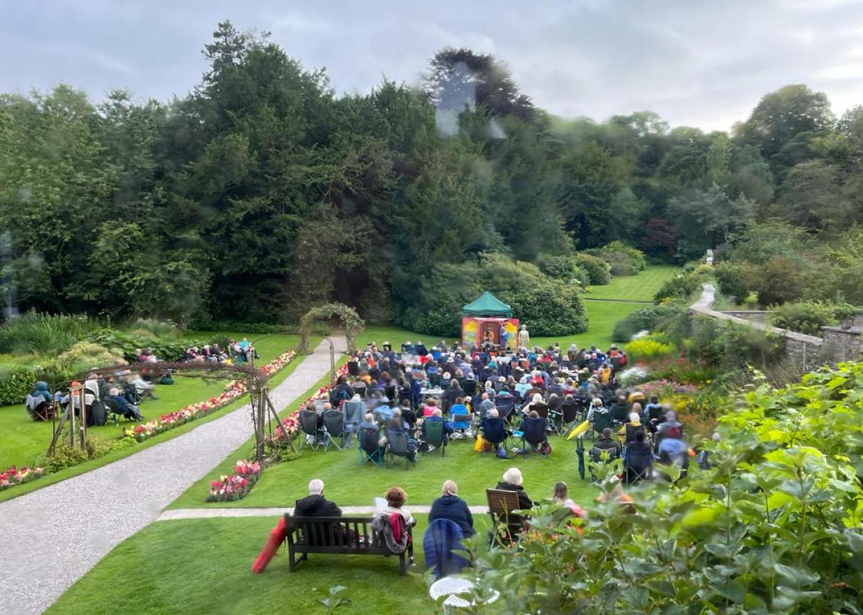 Shakespeare In The Garden At Leighton Hall