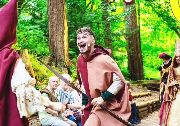 Robin Hood Production Photo 1